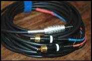 HD STEREO MINI JACK2x RCA MALE
Heavy Duty Mini Jack Cable made with Canare Star Quad cable, Canare HD Minijack and 2 x Neutrik RCA MALE connectors. This fella is a hundred times tuffer than your everyday minijack cable!! Ducks Gutz
